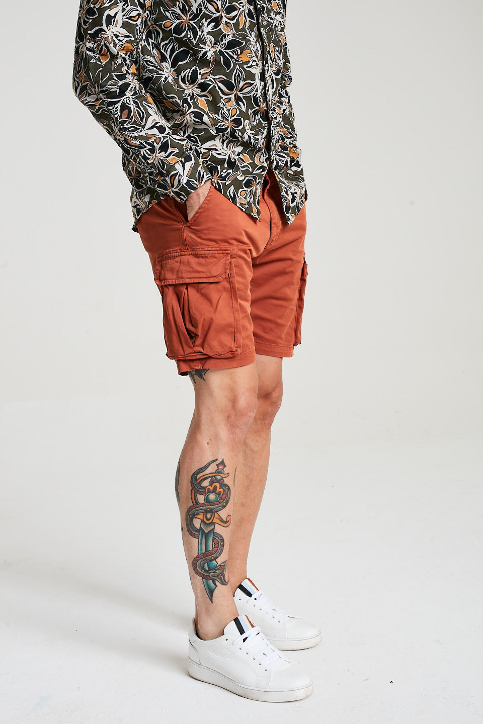 Fitted Cargo Shorts In Tangerine