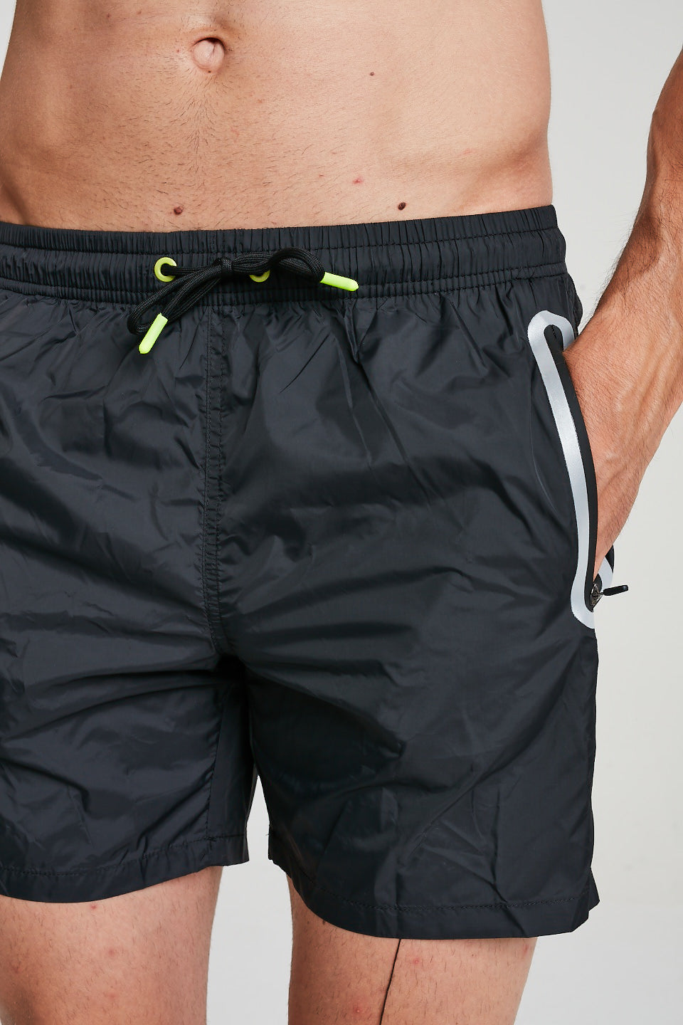 Pocket Detail Swim Shorts In Black